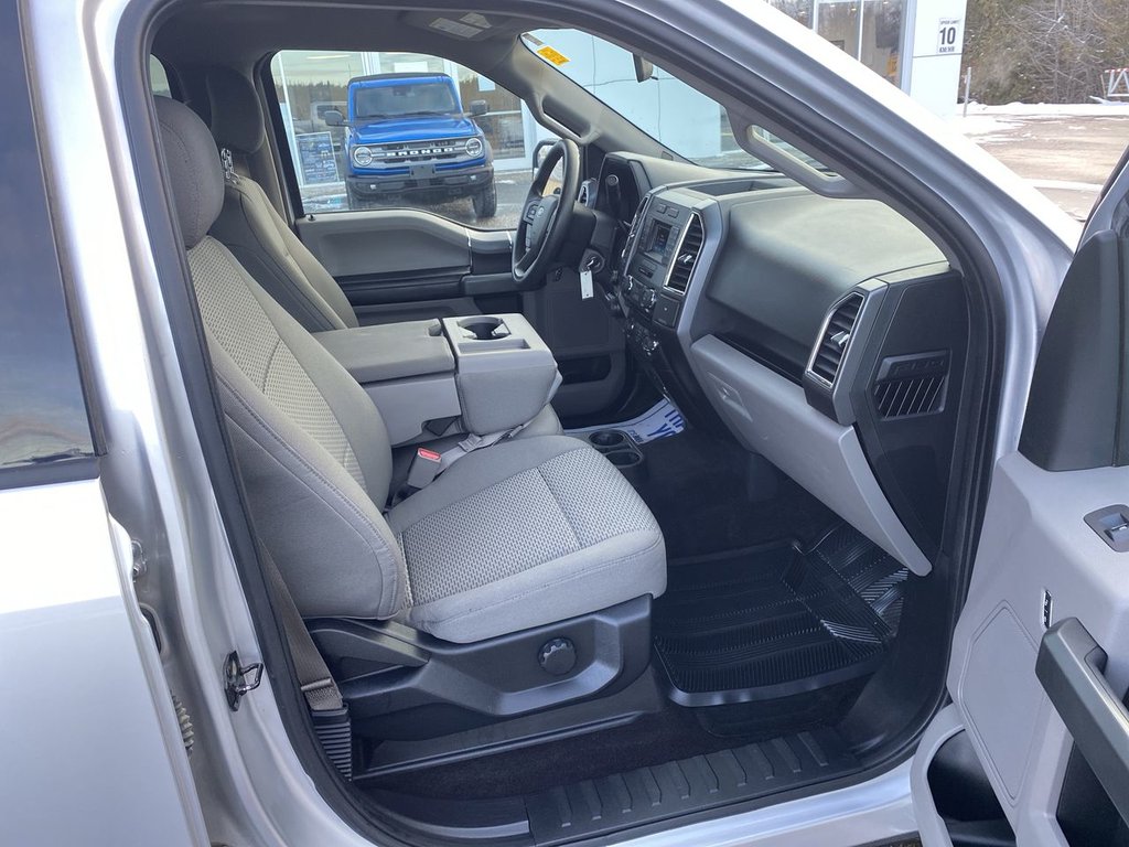 2016 Ford F-150 XLT in Alliston, Ontario - 23 - w1024h768px