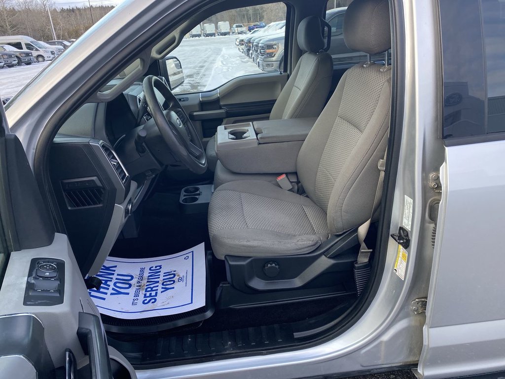 2016 Ford F-150 XLT in Alliston, Ontario - 11 - w1024h768px