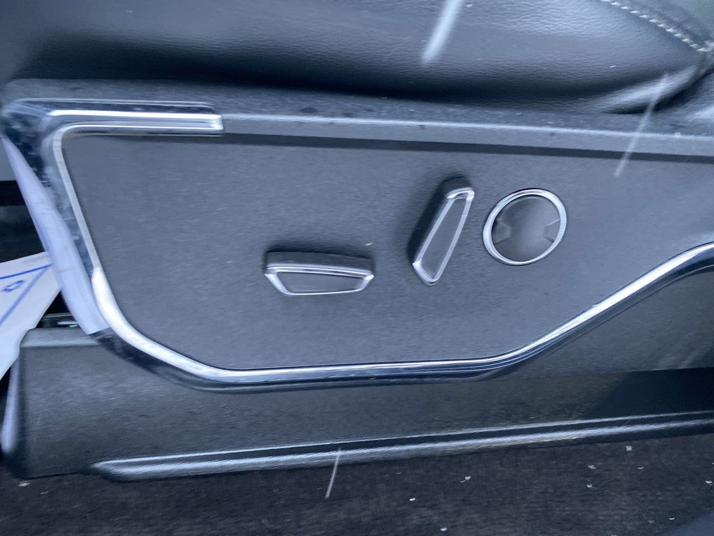 2021 Ford F-150 LARIAT in Alliston, Ontario - 12 - w1024h768px