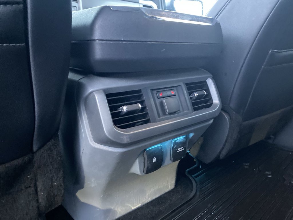 2021 Ford F-150 LARIAT in Alliston, Ontario - 21 - w1024h768px