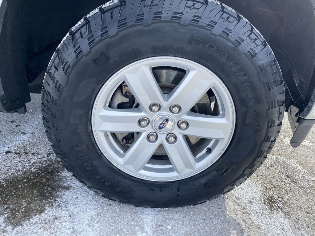 Ford F-150 XLT 2022 à Alliston, Ontario - 10 - w1024h768px