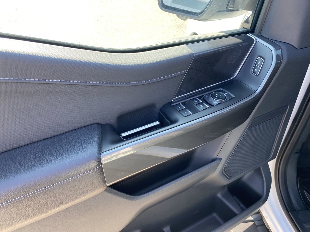 2023 Ford F-150 XLT in Alliston, Ontario - 13 - w1024h768px
