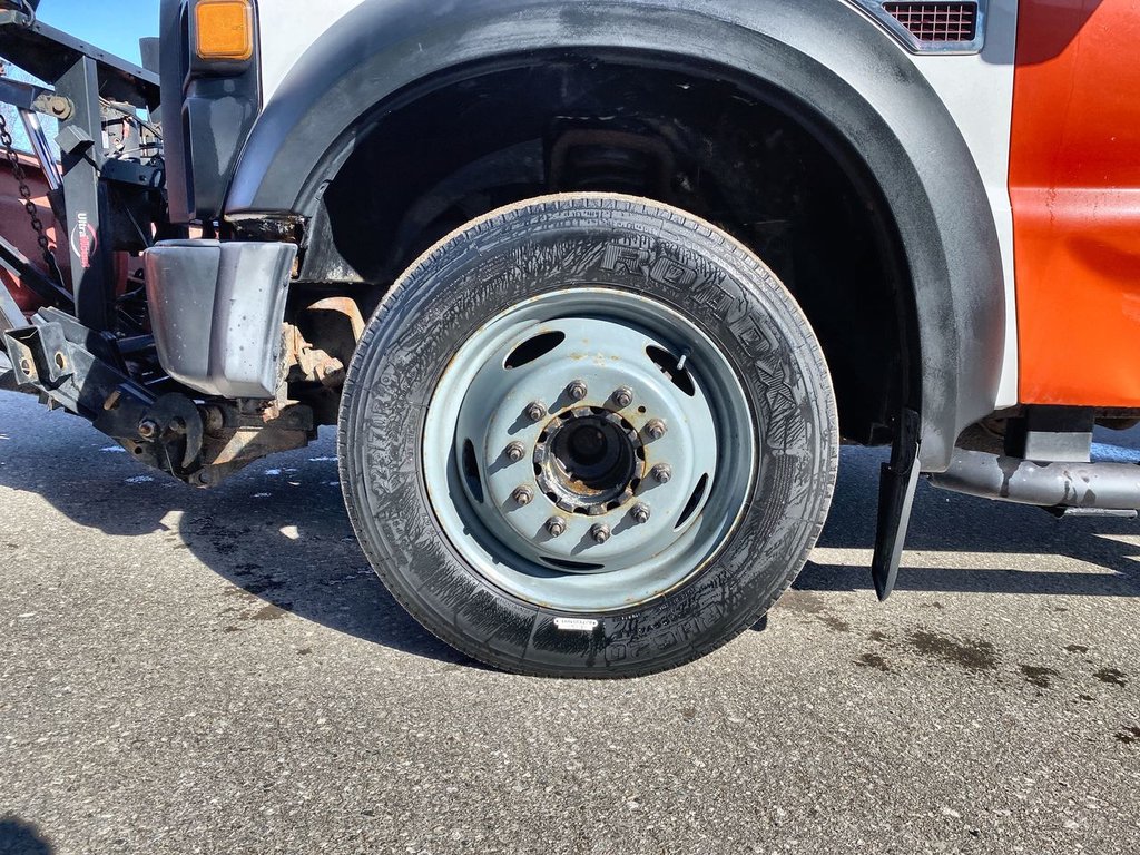 Ford F-450 Super Duty Chassis XL Regular Cab 165 RWD 2008 à Alliston, Ontario - 10 - w1024h768px