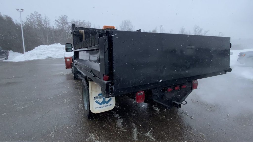 2008 Ford F-450 Super Duty Chassis XL Regular Cab 165 RWD in Alliston, Ontario - 7 - w1024h768px