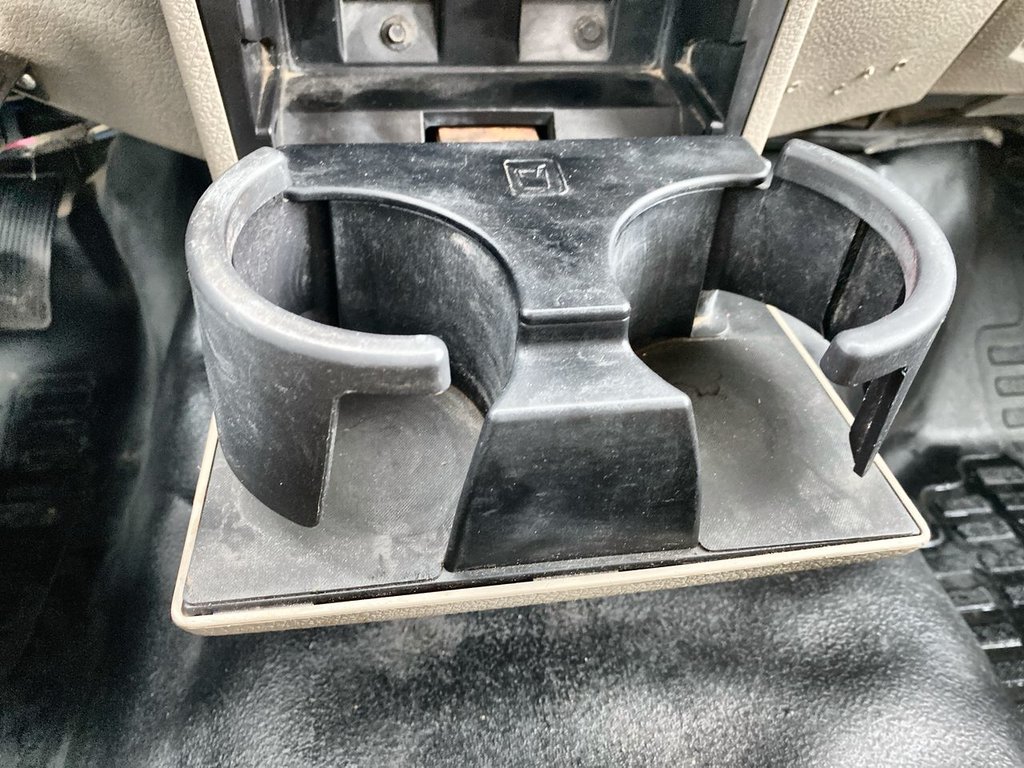 2008 Ford F-450 Super Duty Chassis XL Regular Cab 165 RWD in Alliston, Ontario - 19 - w1024h768px