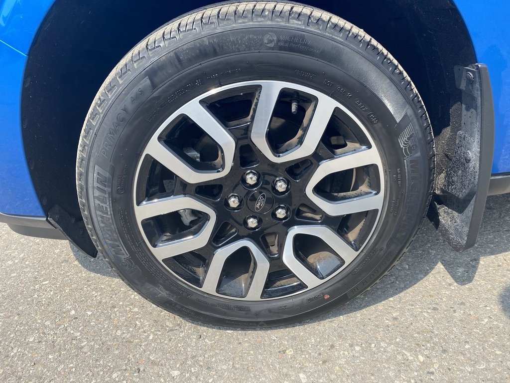 2022 Ford Maverick LARIAT in Alliston, Ontario - 10 - w1024h768px