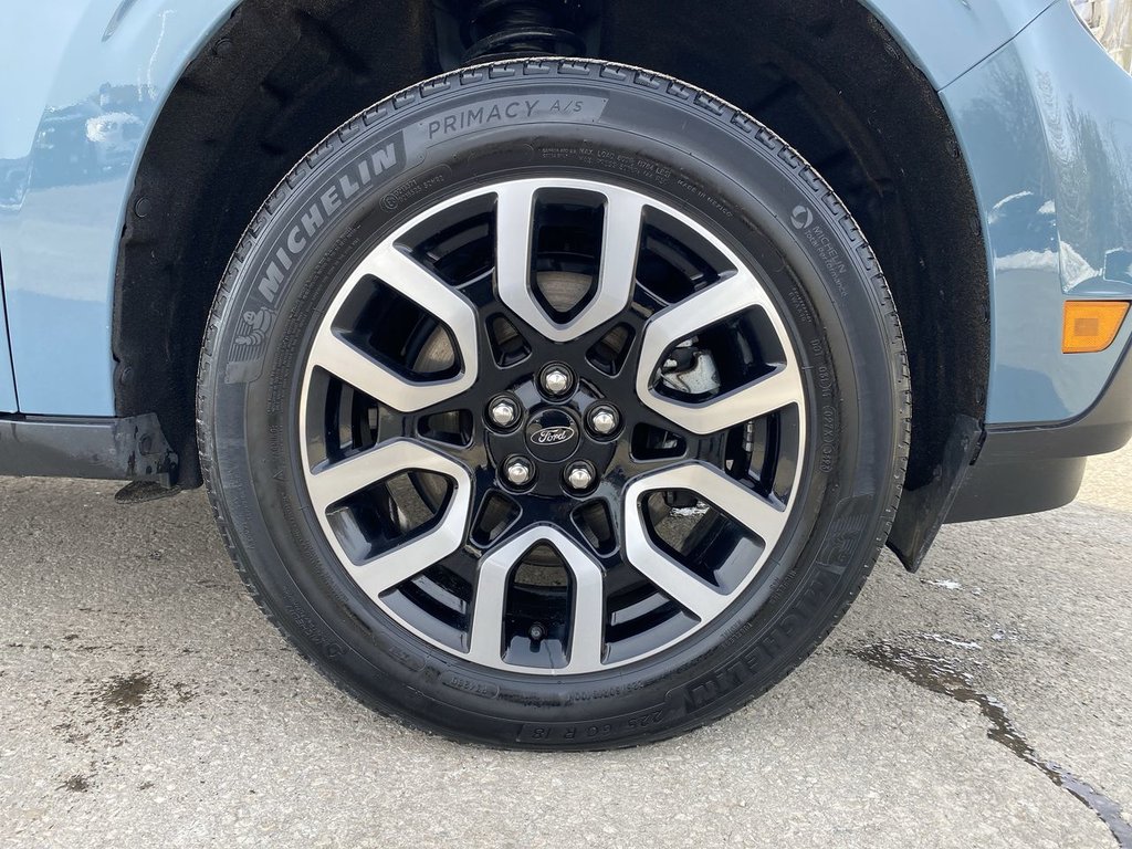 2023 Ford Maverick LARIAT in Alliston, Ontario - 10 - w1024h768px