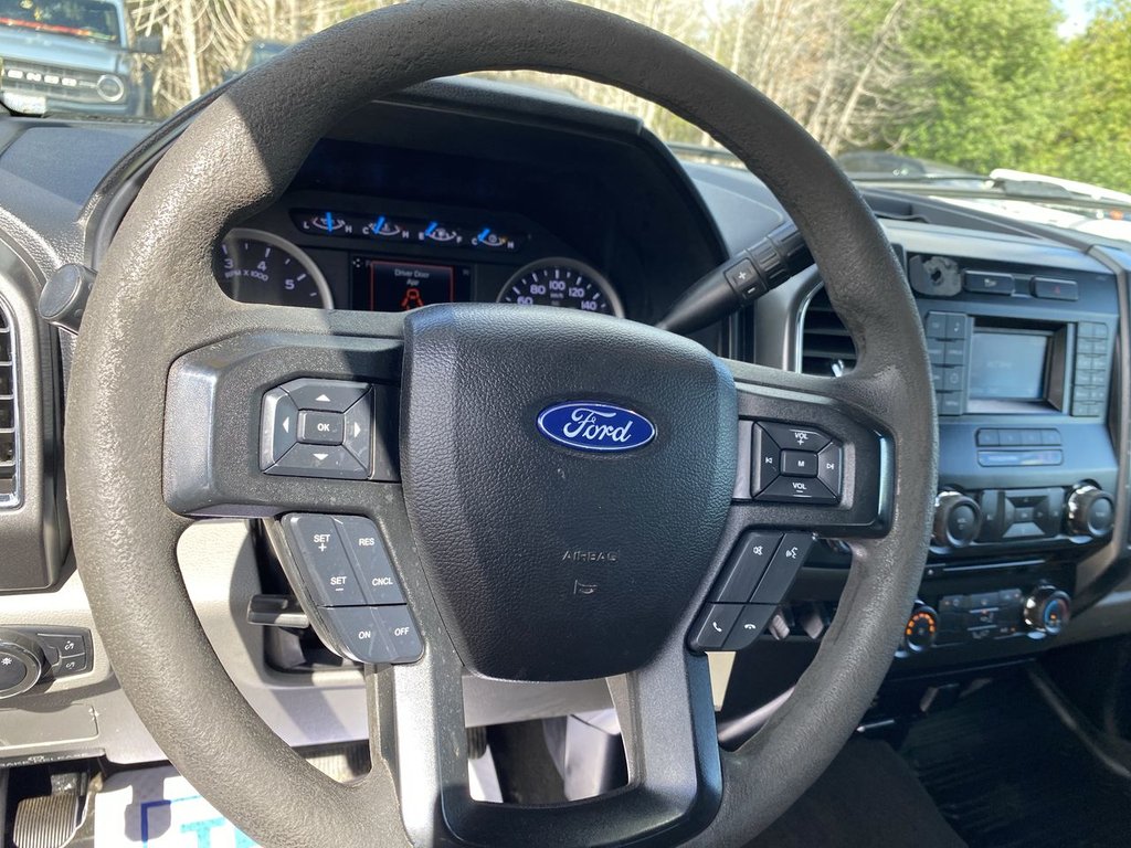 Ford Super Duty F-250 SRW XLT 2017 à Alliston, Ontario - 14 - w1024h768px