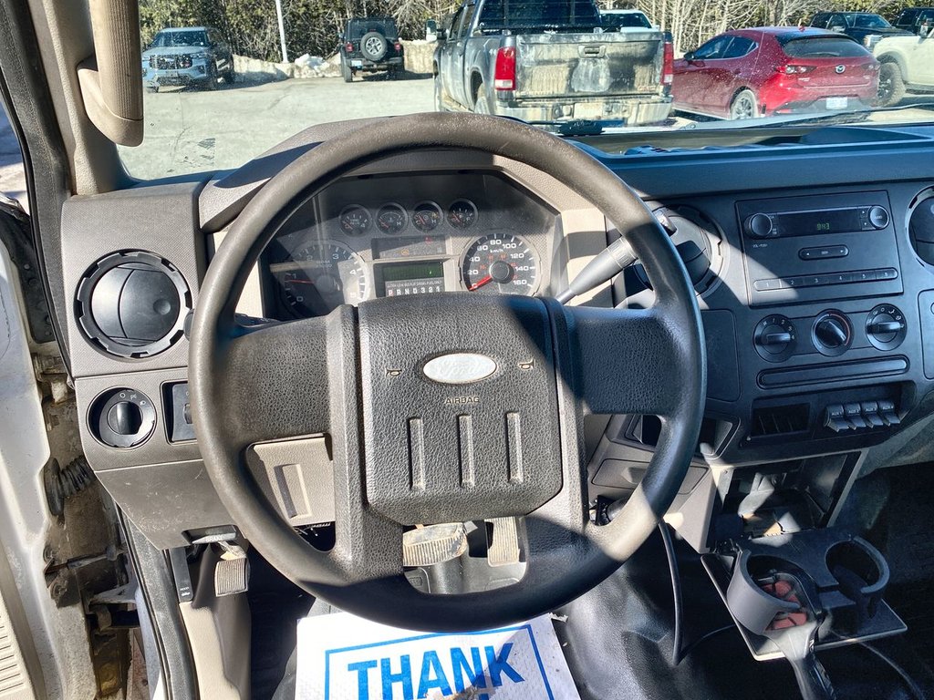 Ford F-450 Super Duty Chassis XL Regular Cab 165 RWD 2008 à Alliston, Ontario - 14 - w1024h768px