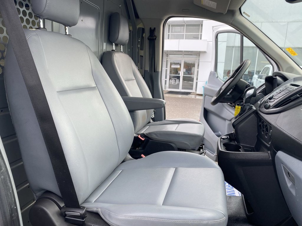 2018 Ford Transit Van XL in Alliston, Ontario - 22 - w1024h768px