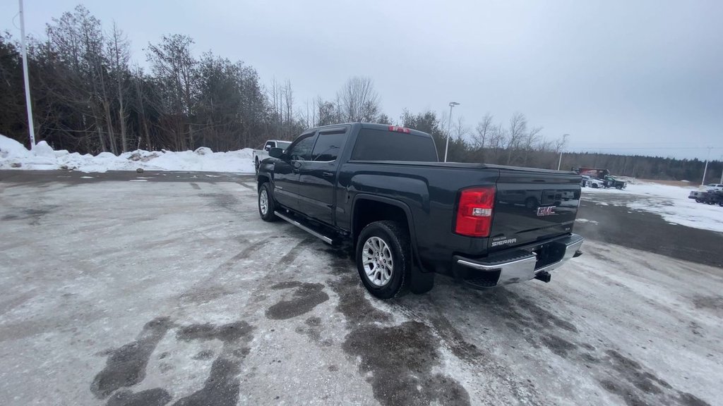 2017 GMC Sierra 1500 SLE in Alliston, Ontario - 6 - w1024h768px