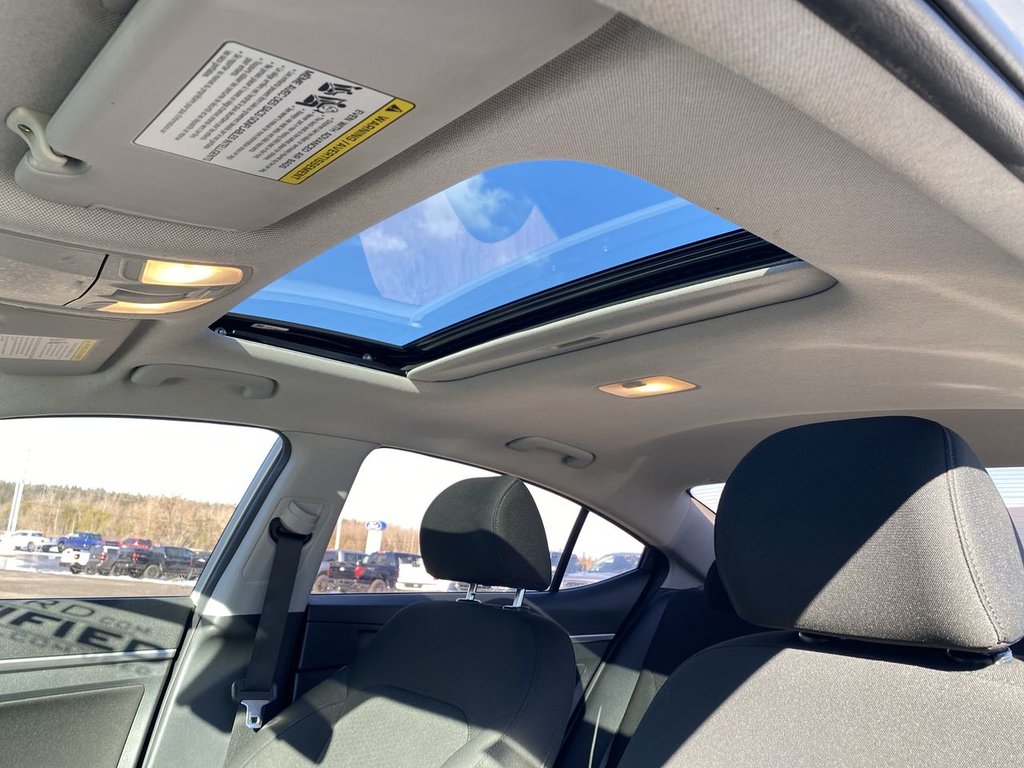 2020 Hyundai Elantra Preferred w/Sun & Safety Package in Alliston, Ontario - 22 - w1024h768px