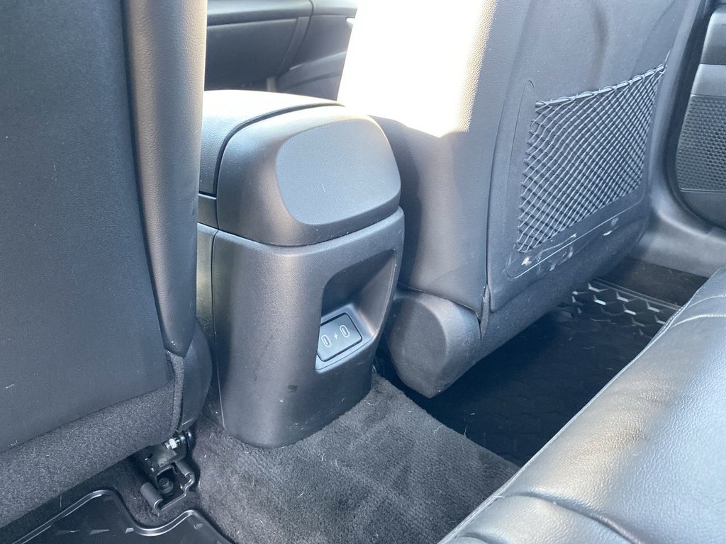 2024 Hyundai Elantra Luxury in Alliston, Ontario - 21 - w1024h768px