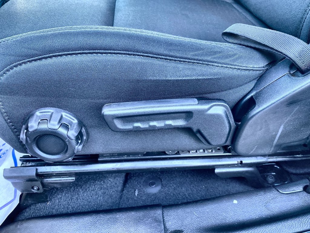 2023 Jeep Wrangler Sport S in Alliston, Ontario - 12 - w1024h768px