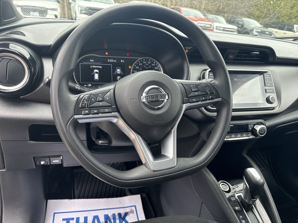 2020 Nissan Kicks SV in Alliston, Ontario - 14 - w1024h768px