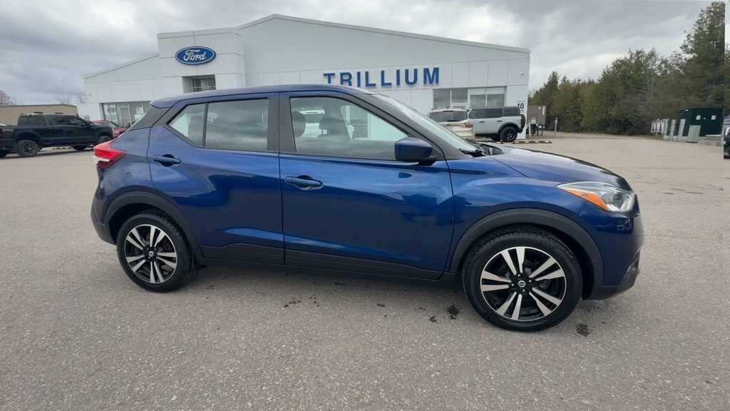 2020 Nissan Kicks SV in Alliston, Ontario - 9 - w1024h768px
