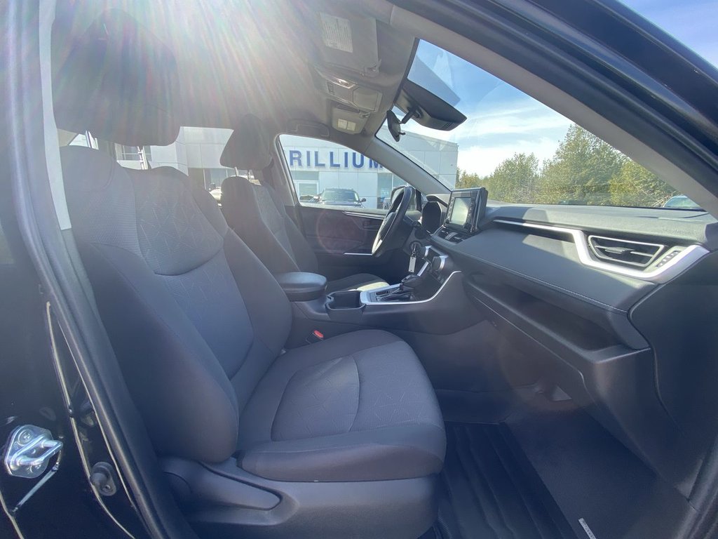 Toyota RAV4 LE 2022 à Alliston, Ontario - 23 - w1024h768px