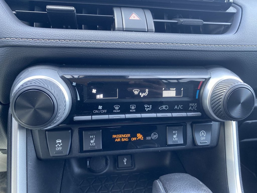 Toyota RAV4 LE 2022 à Alliston, Ontario - 18 - w1024h768px