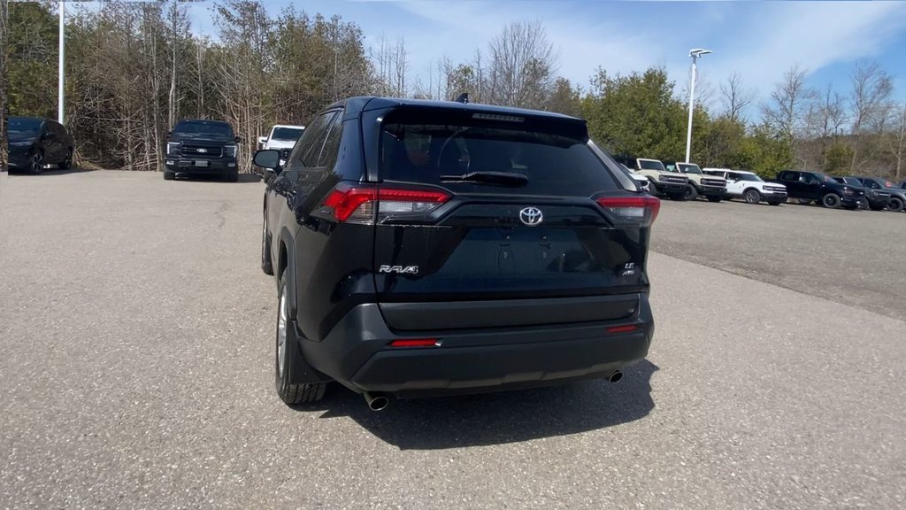 Toyota RAV4 LE 2022 à Alliston, Ontario - 7 - w1024h768px
