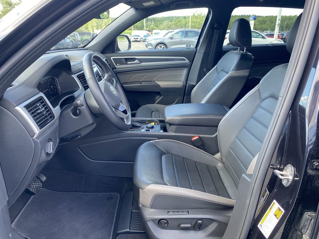2022 Volkswagen Atlas Cross Sport Highline in Alliston, Ontario - 11 - w1024h768px