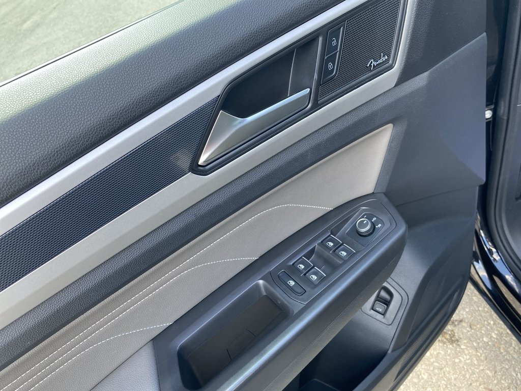 2022 Volkswagen Atlas Cross Sport Highline in Alliston, Ontario - 13 - w1024h768px