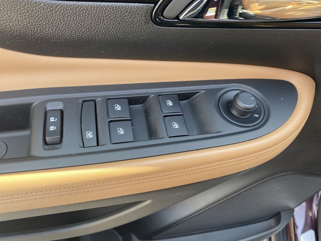 2017 Buick Encore Essence in Alliston, Ontario - 13 - w1024h768px