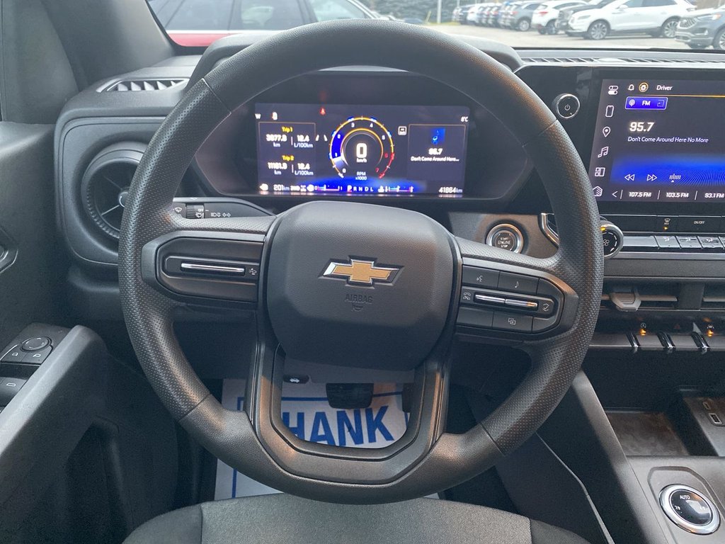 2024 Chevrolet Colorado 4WD Work Truck in Alliston, Ontario - 14 - w1024h768px