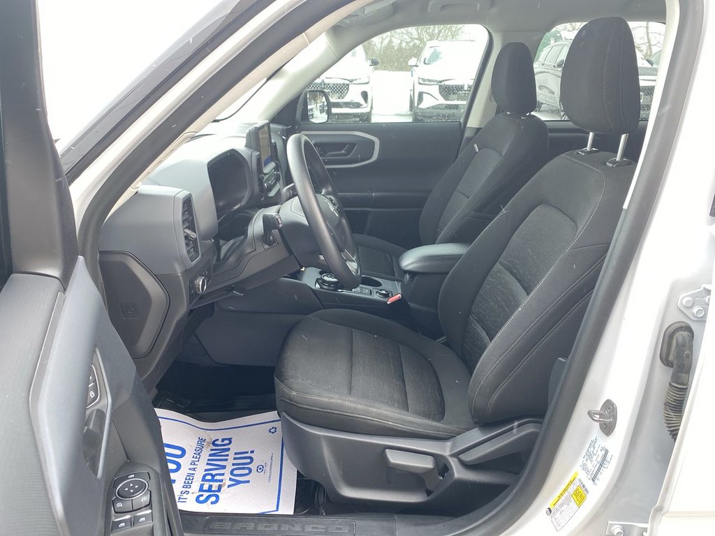 Ford Bronco Sport Base 2023 à Alliston, Ontario - 11 - w1024h768px