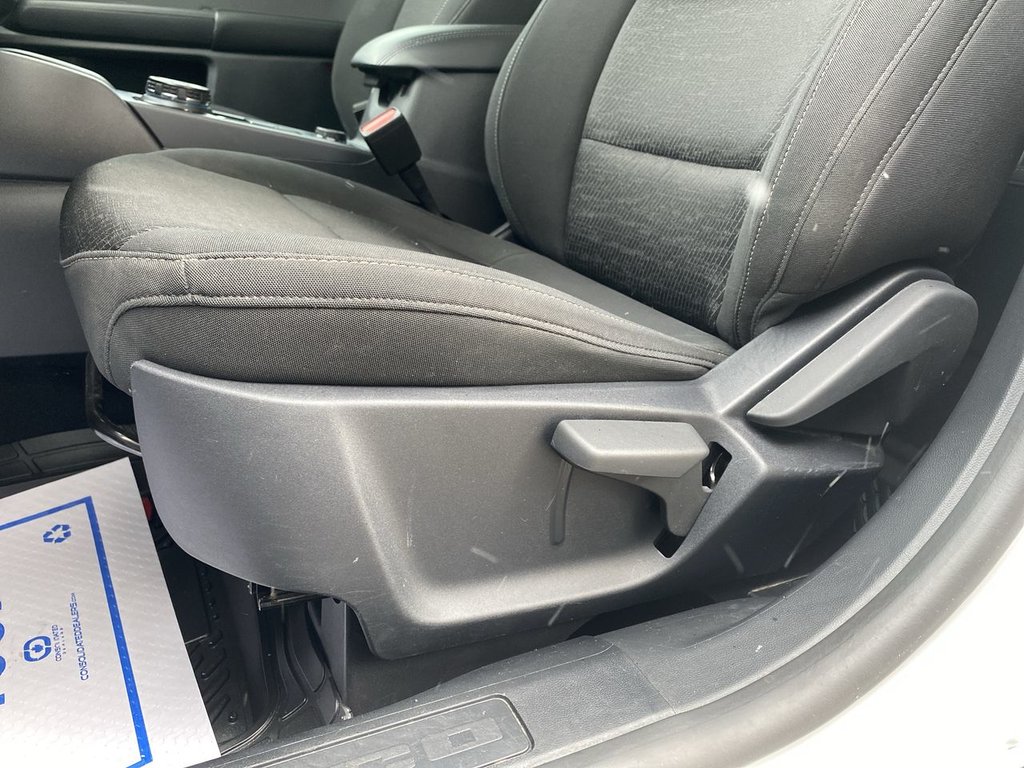 Ford Bronco Sport Base 2023 à Alliston, Ontario - 12 - w1024h768px