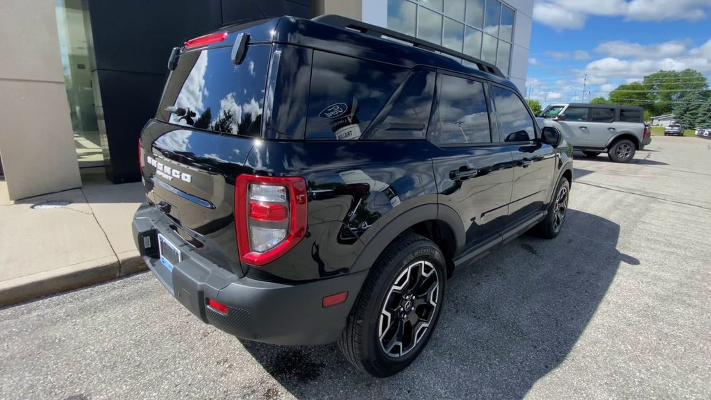 2025 Ford Bronco Sport Outer Banks in Alliston, Ontario - 8 - w1024h768px
