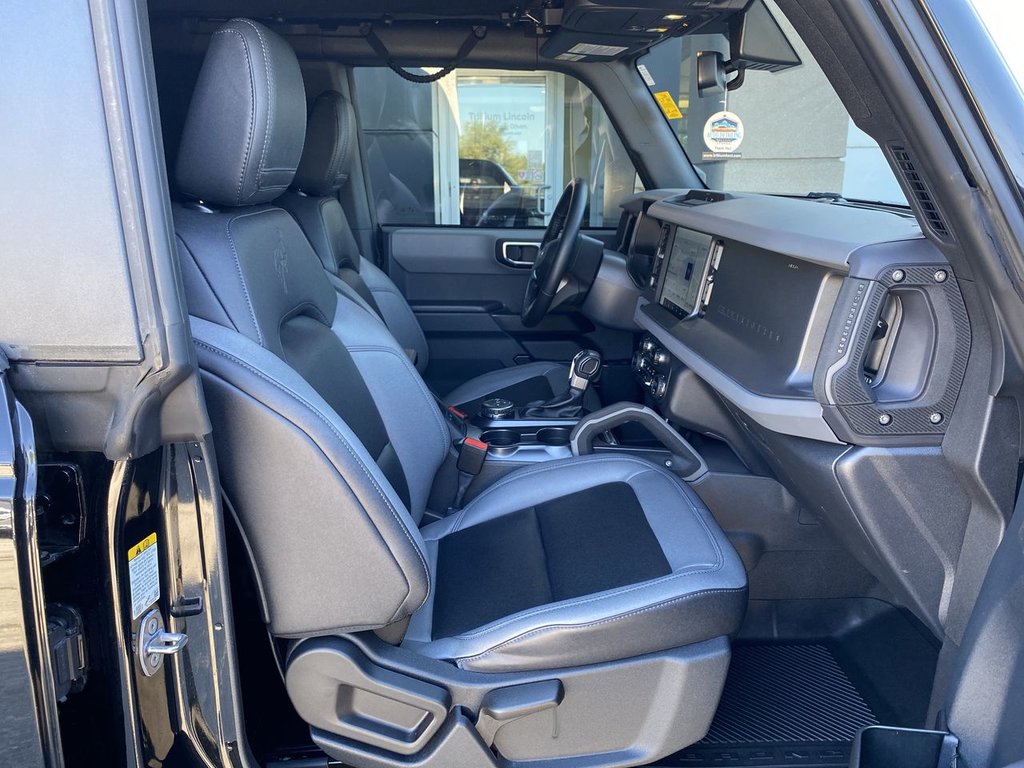 2024 Ford Bronco Big Bend in Alliston, Ontario - 25 - w1024h768px