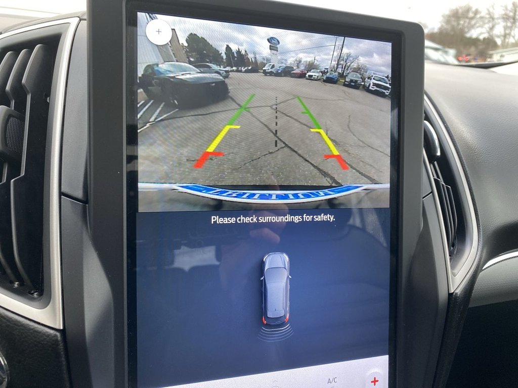 2022 Ford Edge in Alliston, Ontario - 17 - w1024h768px