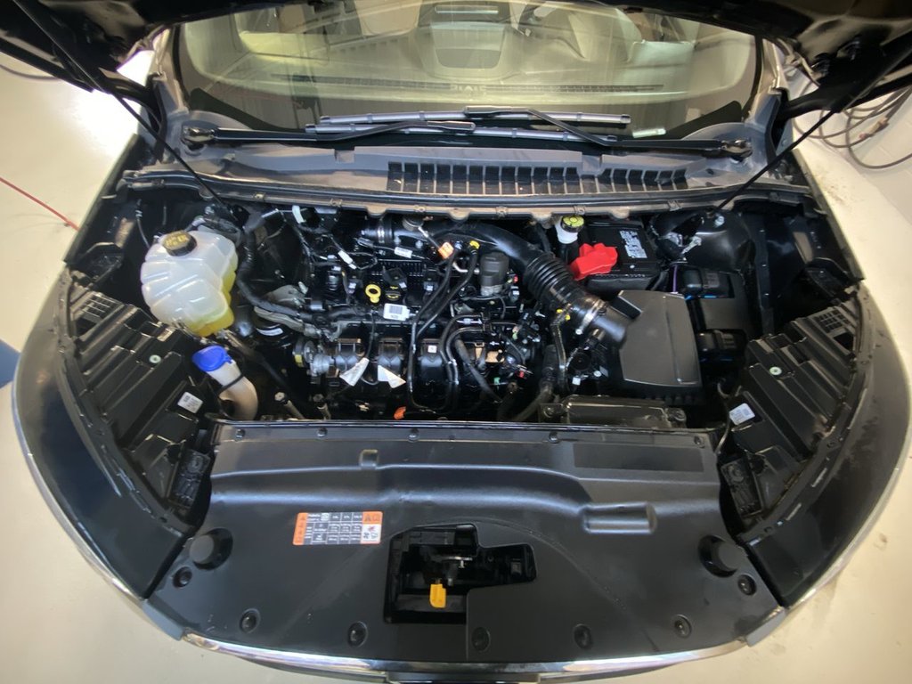2024 Ford Edge Titanium in Alliston, Ontario - 26 - w1024h768px