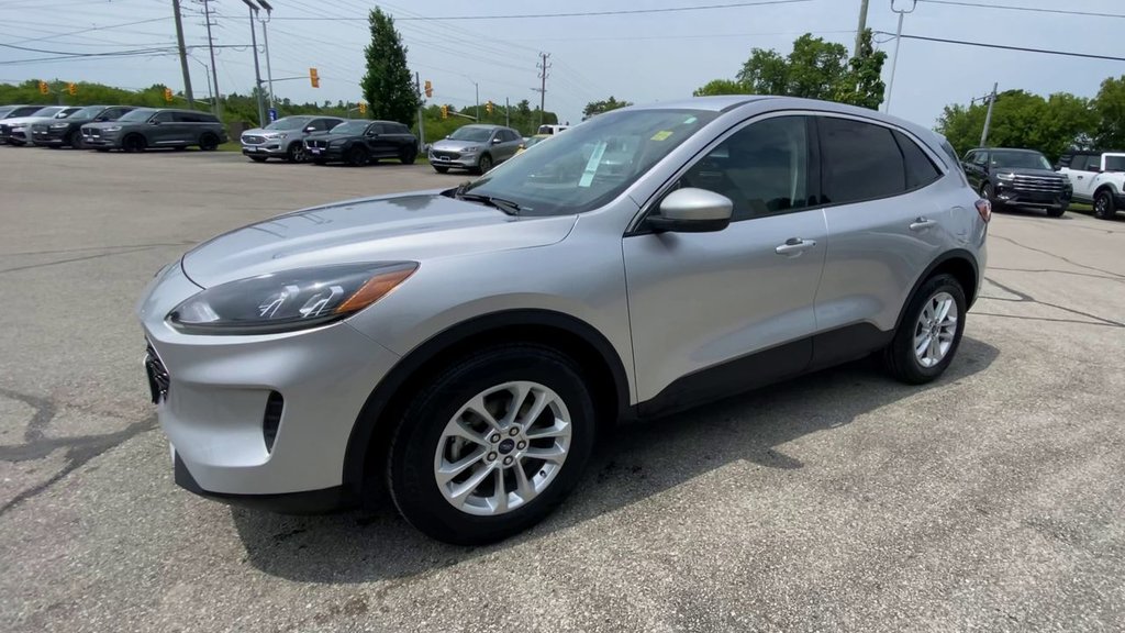 2020 Ford Escape SE in Alliston, Ontario - 4 - w1024h768px