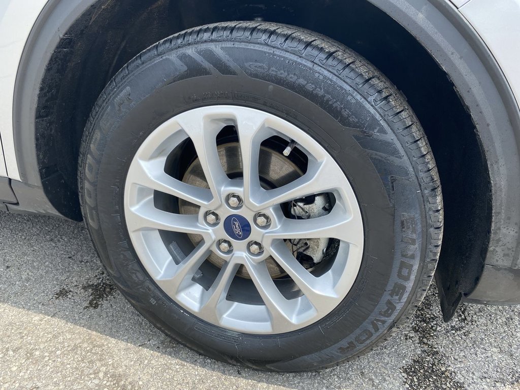 2020 Ford Escape SE in Alliston, Ontario - 10 - w1024h768px