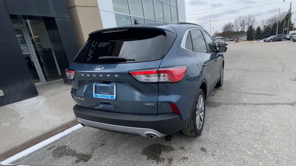 2020 Ford Escape Titanium Hybrid in Alliston, Ontario - 8 - w1024h768px