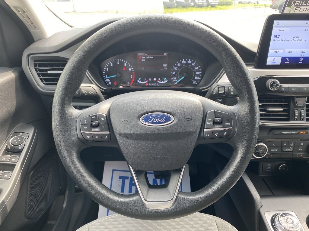2021 Ford Escape SE in Alliston, Ontario - 14 - w1024h768px