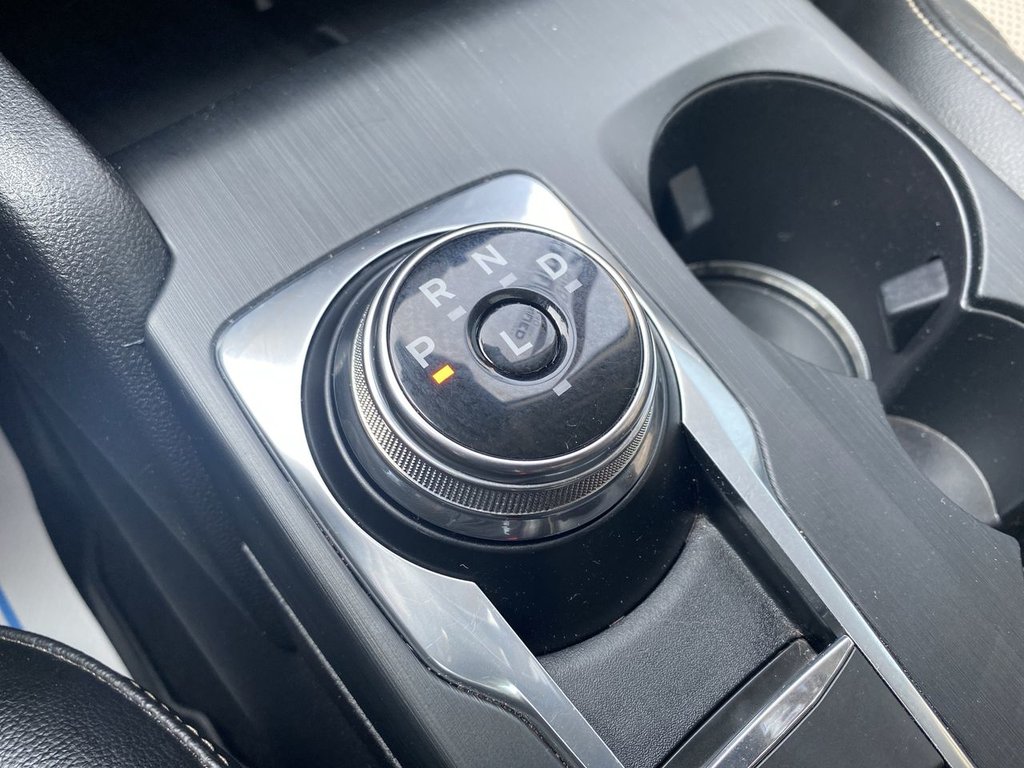 2021 Ford Escape Titanium Hybrid in Alliston, Ontario - 20 - w1024h768px