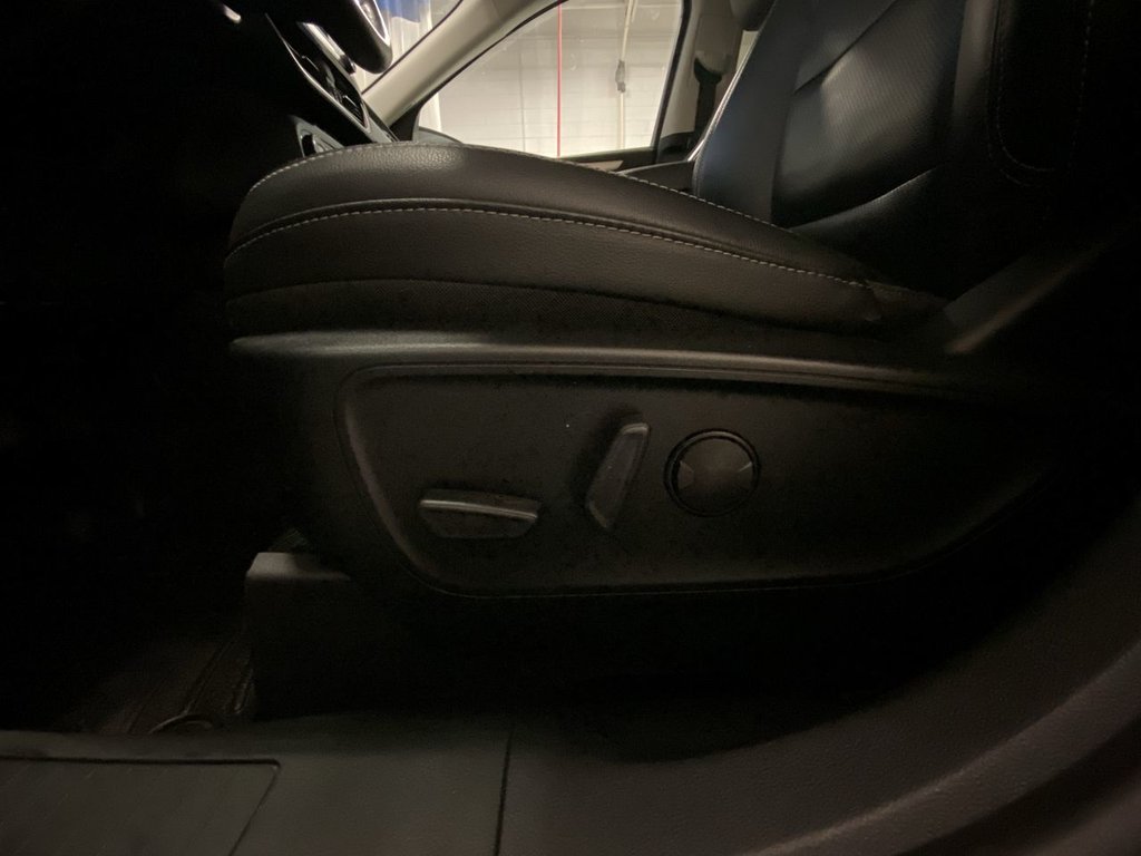 2021 Ford Escape SEL in Alliston, Ontario - 12 - w1024h768px