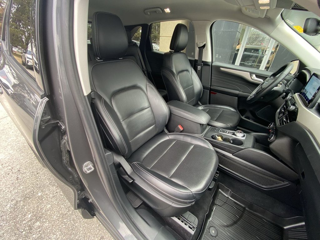 2021 Ford Escape SEL in Alliston, Ontario - 24 - w1024h768px