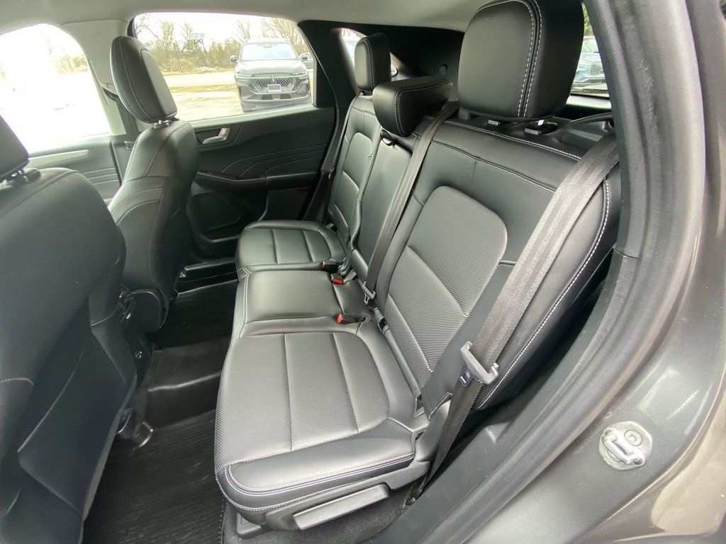 2021 Ford Escape SEL in Alliston, Ontario - 22 - w1024h768px