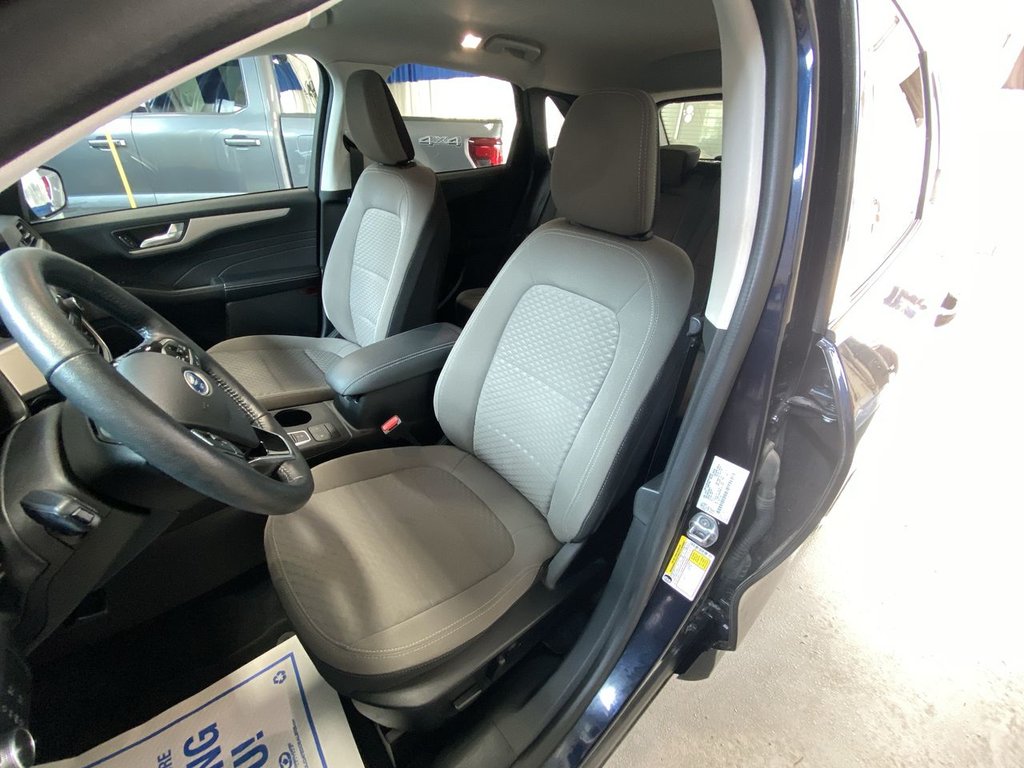 Ford Escape SE 2021 à Alliston, Ontario - 11 - w1024h768px