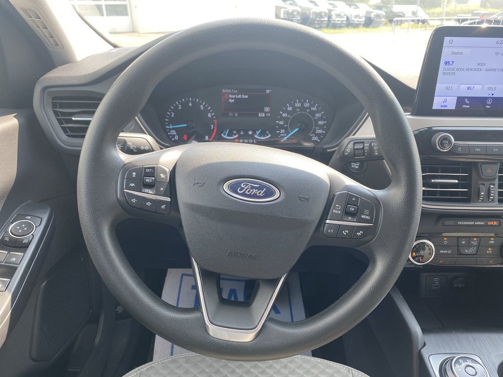 2022 Ford Escape SE in Alliston, Ontario - 14 - w1024h768px