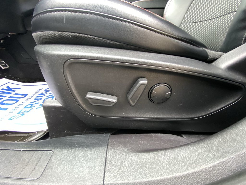 2023 Ford Escape ST-Line Elite in Alliston, Ontario - 12 - w1024h768px