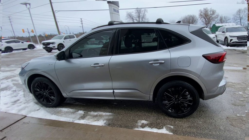 2023 Ford Escape ST-Line Elite in Alliston, Ontario - 6 - w1024h768px