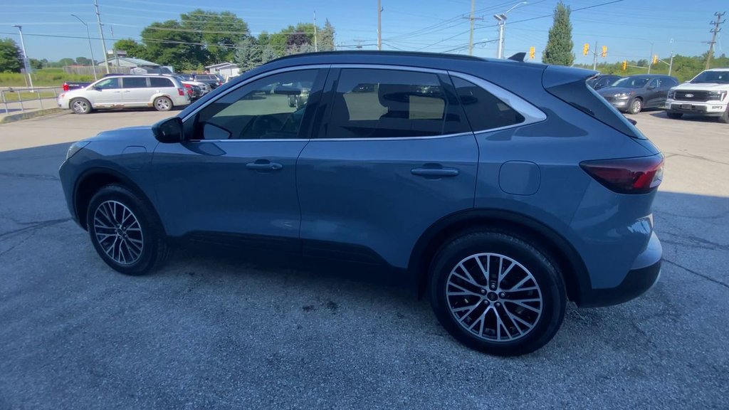 2025 Ford Escape PHEV in Alliston, Ontario - 6 - w1024h768px