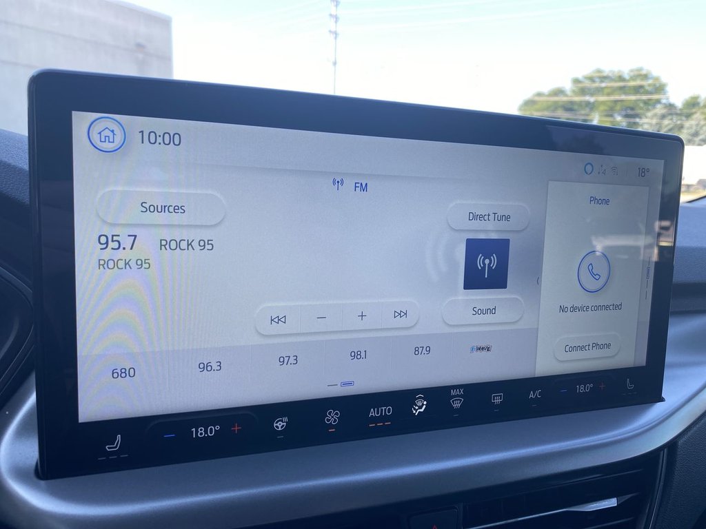 2025 Ford Escape PHEV in Alliston, Ontario - 16 - w1024h768px