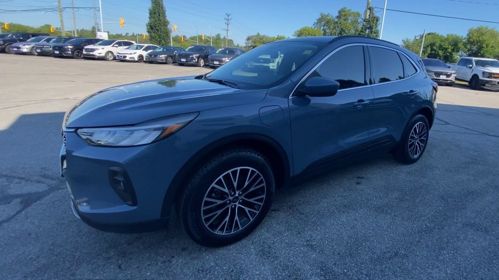 2025 Ford Escape PHEV in Alliston, Ontario - 4 - w1024h768px