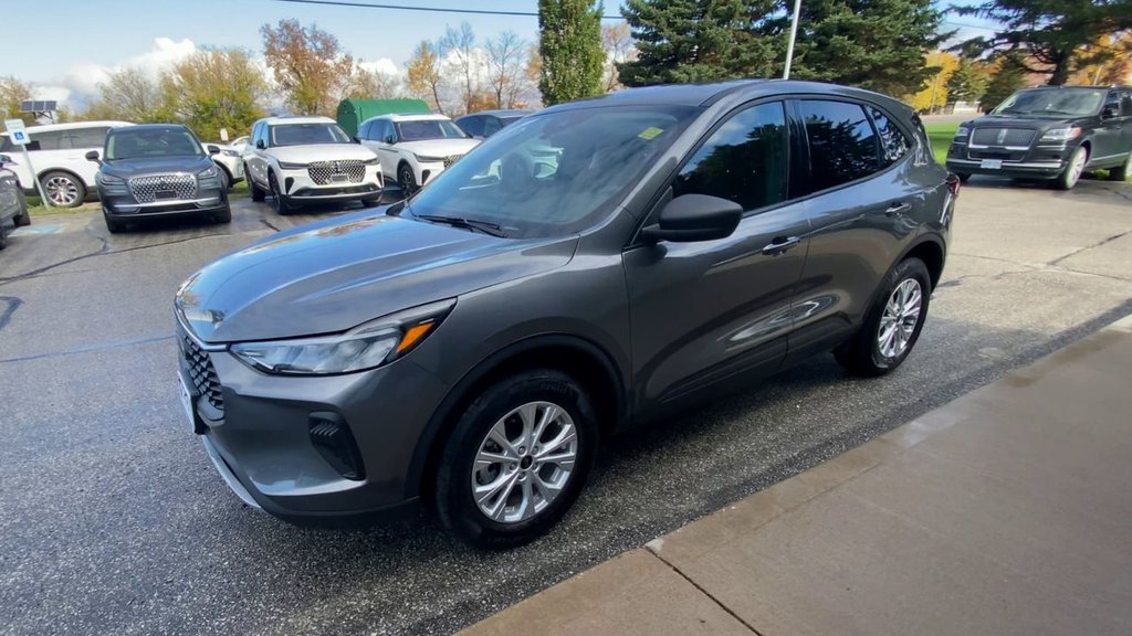 Ford Escape Active 2025 à Alliston, Ontario - 4 - w1024h768px