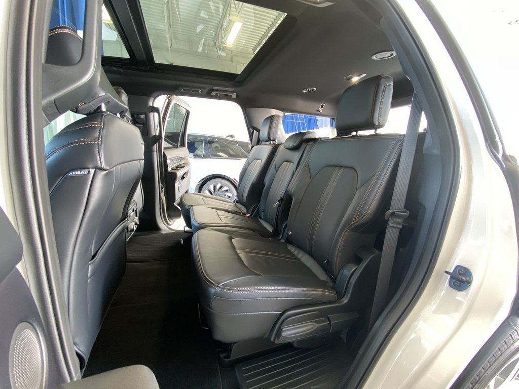 2024 Ford Expedition Platinum in Alliston, Ontario - 23 - w1024h768px